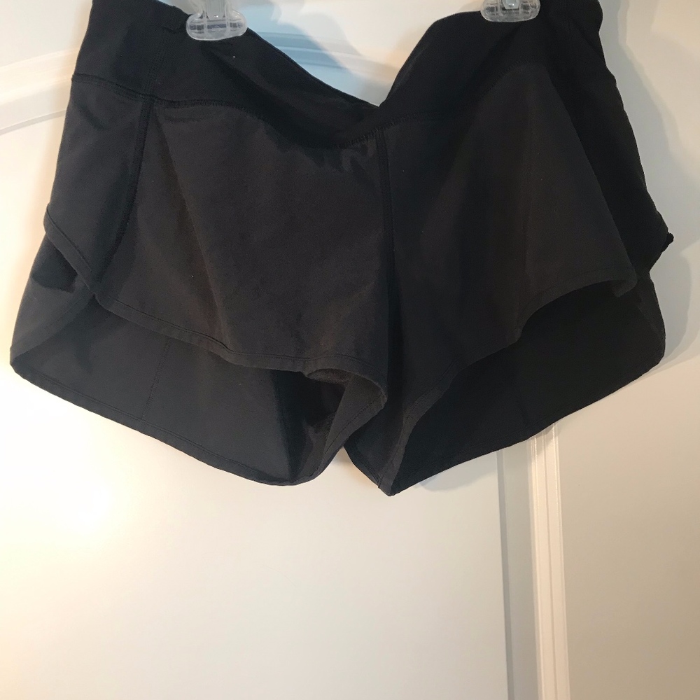 LuluLemon black lined shorts | Size 10